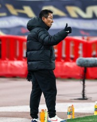 免费直播-【观察】​韩风再吹西风依旧 中超走向何方？